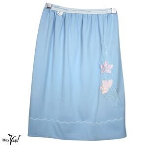 Vintage Child Size Half Slip Blue w Flower Appliques W20-24" L18" - Hey Viv